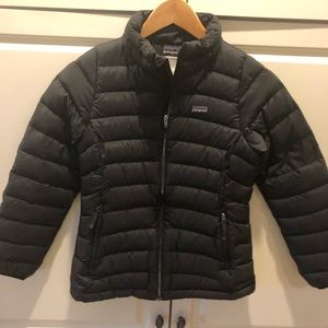 Patagonia size 10 black down jacket